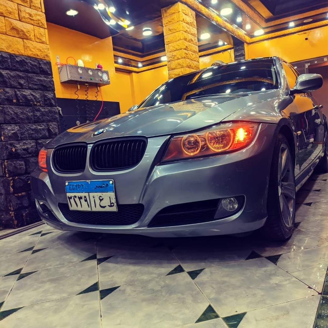 مغسلة سيارات قائمه بالفعل +مينى كافيه